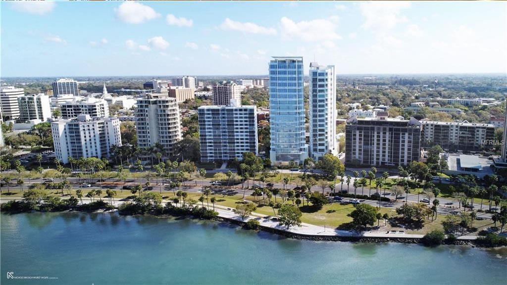 Epoch, Sarasota, Berkshire Hathaway HomeServices Real Estate Agent Bev Murray