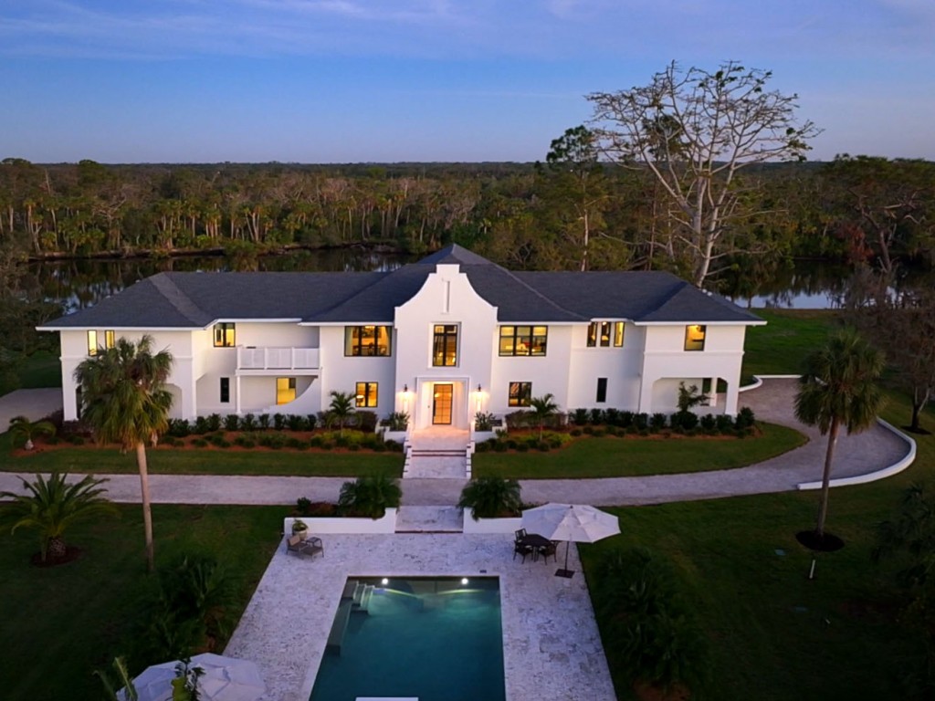 Spectacular Riverfront Estate in Bradenton