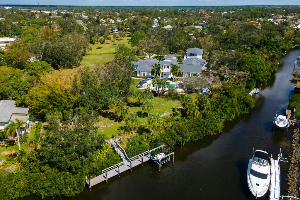 411 Lychee Road Nokomis Florida For Sale