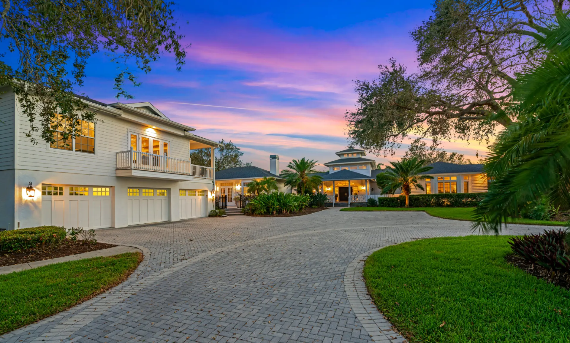 Lido Key Waterfront Home For Sale