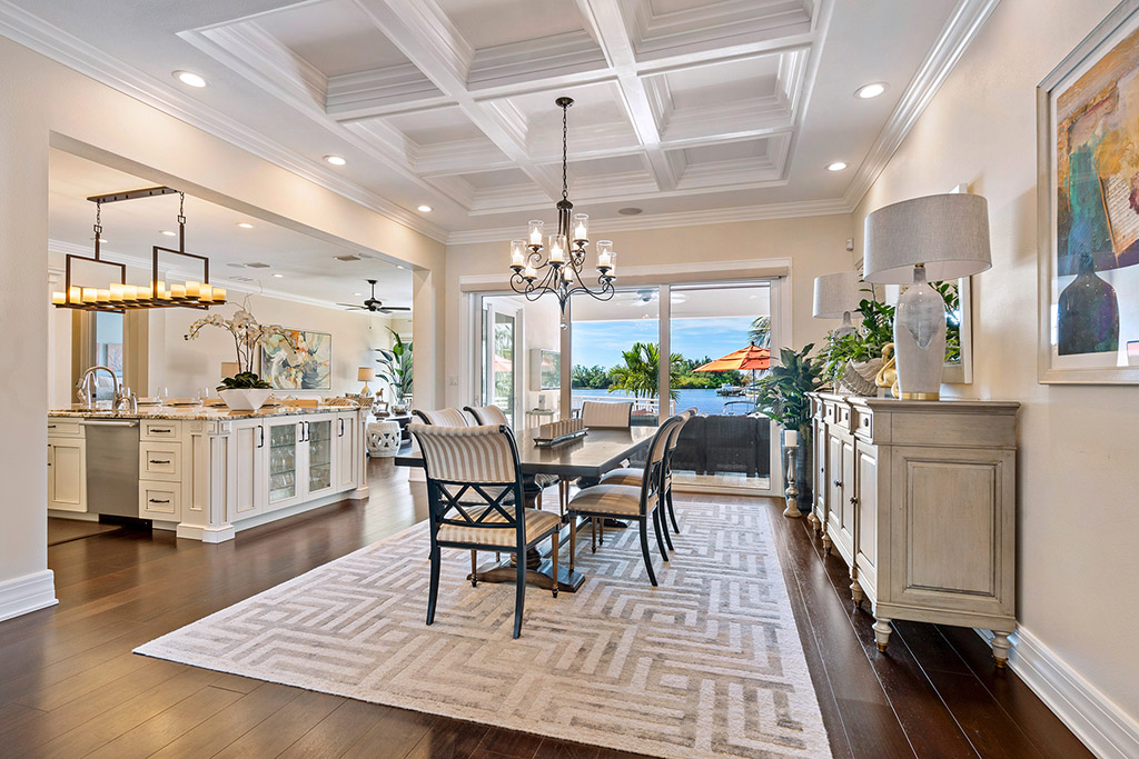 Summer House | 600 Wedge Country Club Shores Longboat Key Florida Bev Murray