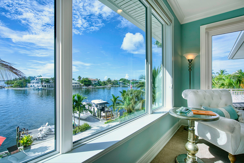 Summer House | 600 Wedge Country Club Shores Longboat Key Florida Bev Murray