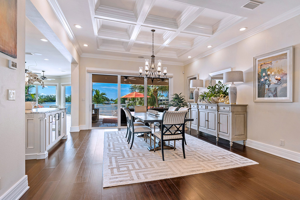 Summer House | 600 Wedge Country Club Shores Longboat Key Florida Bev Murray