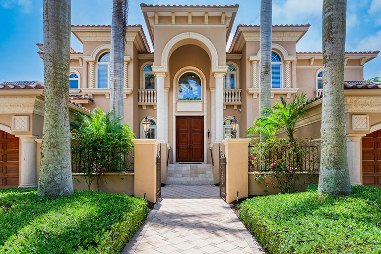 640 Rountree Dr, Longboat Key FL 34228