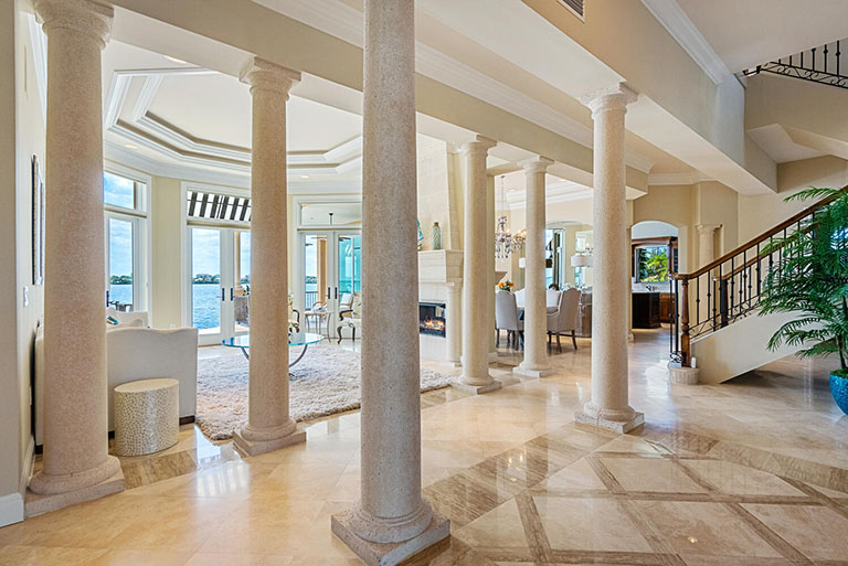 640 Rountree Dr, Longboat Key FL 34228