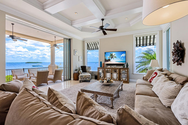 640 Rountree Dr, Longboat Key FL 34228