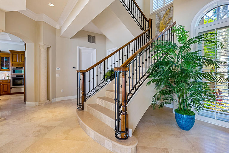 640 Rountree Dr, Longboat Key FL 34228