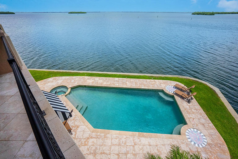 640 Rountree Dr, Longboat Key FL 34228