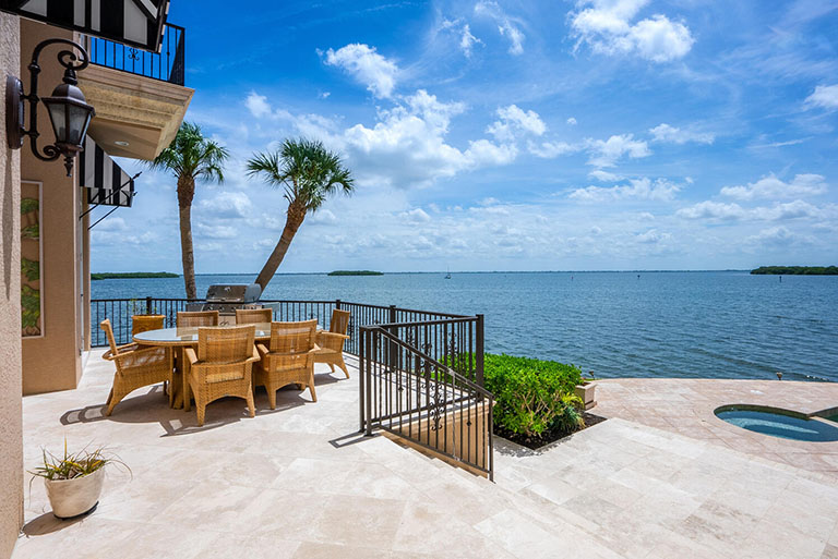 640 Rountree Dr, Longboat Key FL 34228