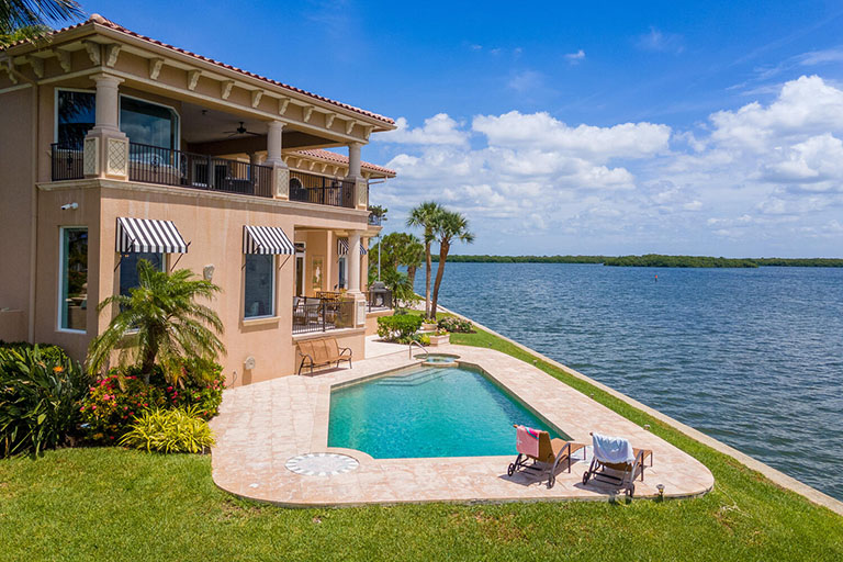 640 Rountree Dr, Longboat Key FL 34228