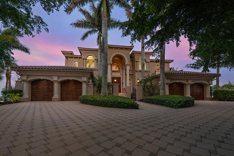 640 Rountree Dr, Longboat Key FL 34228